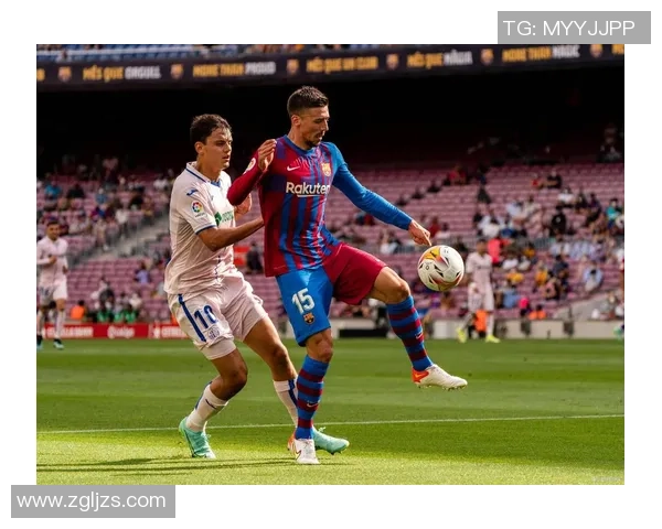 尤文图斯与巴塞罗那精彩对决回放全程解析与赛后点评