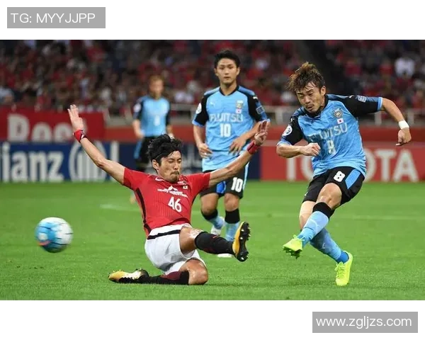 德岛漩涡与水户的激烈对决展现足球魅力与团队精神